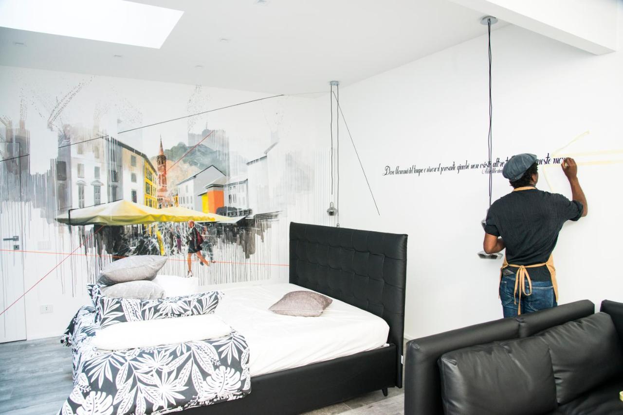 La Viscontea Apartment Леко Екстериор снимка